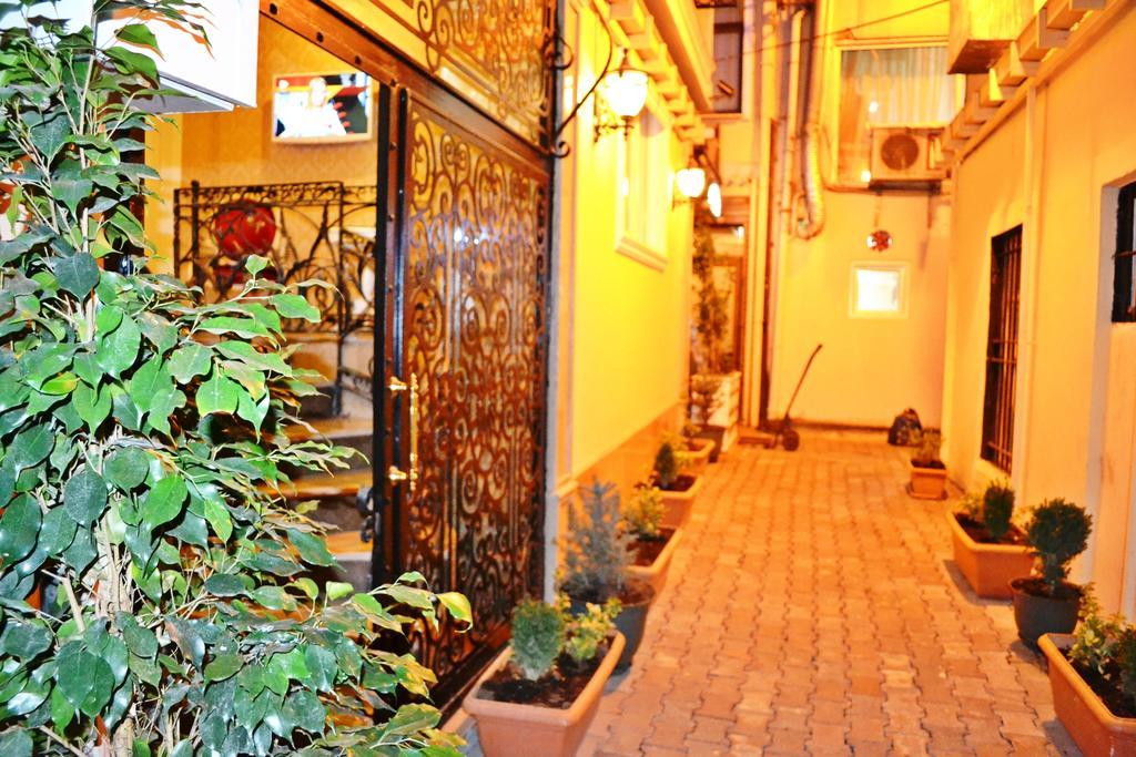 Alyon Hotel Taksim Istambul Exterior foto